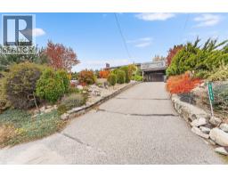 Laundry room - 5254 Buchanan Road, Peachland, BC V0H1X1 Photo 4