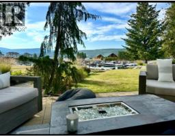 Primary Bedroom - 3950 Express Point Road Unit 29, Scotch Creek, BC V0E1M5 Photo 2