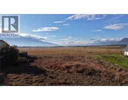 4575 Lansdowne Road, Spallumcheen, BC V4Y0V4 Photo 5