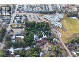 2800 20 Avenue Ne, Salmon Arm, BC V1E4R5 Photo 5