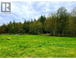 Primary Bedroom - 2303 Jingle Pot Rd, Nanaimo, BC V9R6W2 Photo 3