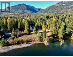 Kitchen - 7096 Highway 3 A Highway, Nelson, BC V1L6R9 Photo 4