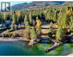 Full bathroom - 7096 Highway 3 A Highway, Nelson, BC V1L6R9 Photo 2