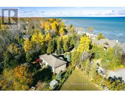 Family room - 45 William Avenue, Wasaga Beach, ON L9Z2X3 Photo 2