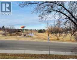 4pc Bathroom - 265 6th Avenue Ne, Swift Current, SK S9H2M3 Photo 2