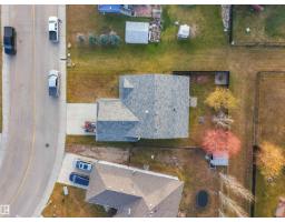 Primary Bedroom - 3924 44 Ave, Drayton Valley, AB T7A0A1 Photo 4
