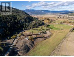 Bedroom - 281 Lindley Creek Road, Merritt, BC V1K1L4 Photo 3