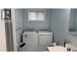 676 3rd Avenue, Grandsault Grand Falls, NB E3Z1A2 Photo 3