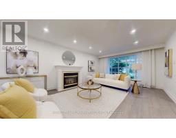 Living room - 714 Conacher Drive, Toronto, ON M2M3N6 Photo 4