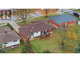 Cold room - 856 York Avenue N, North Perth, ON N4W2Y6 Photo 2