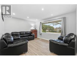 Bathroom - 856 York Avenue N, North Perth, ON N4W2Y6 Photo 5