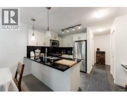 209 2133 Douglas Road, Burnaby, BC V5C0E9 Photo 2