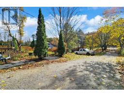 Bedroom 3 - 4424 Aurora Road, Whitchurchstouffville, ON L4A2R3 Photo 5