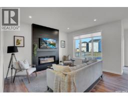 Kitchen - 2953 Bellegarde Crescent, Regina, SK S4V3X7 Photo 4