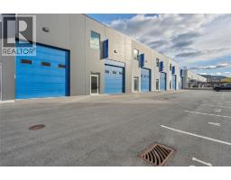 320 Okanagan Avenue Unit 105, Penticton, BC V2A8N3 Photo 2