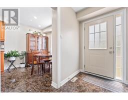 85 Bradstone Square, Image 2