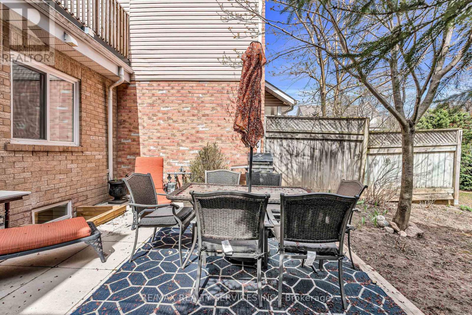 115 2055 Walkers Line