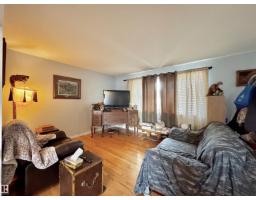 617 Mcleod Av, Spruce Grove, AB T7X2H1 Photo 2