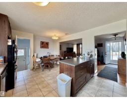 617 Mcleod Av, Spruce Grove, AB T7X2H1 Photo 4