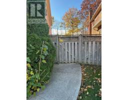 Kitchen - Lower 5215 Micmac Crescent, Mississauga, ON L5R2E2 Photo 2