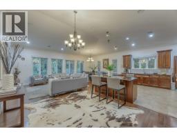 1041 Prospect Avenue, North Vancouver, BC V7R2M6 Photo 5