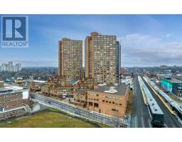 G 11 2340 Dundas Street W, Toronto, ON M6P4A9 Photo 3