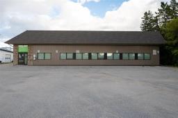 109155 Pth 9 Highway, Gimli, MB R0C1B0 Photo 2