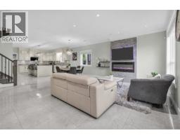 1584 Blaine Avenue, Burnaby, BC V5A2L8 Photo 4