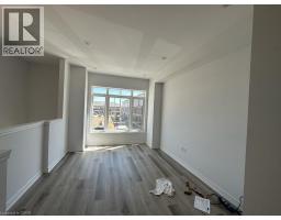 Den - 461 Blackburn Drive Unit 48, Brantford, ON N3T0W9 Photo 4