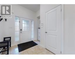 Dining room - 7 Paper Mills Crescent, Richmond Hill, ON L4E0V5 Photo 4