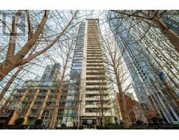 315 18 Yorkville Avenue, Image 2