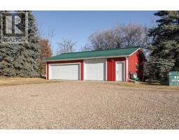Dining room - 20459 484 Township, Rural Camrose County, AB T4V2N1 Photo 2
