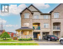 Living room - 2 Clowes Street, Ajax, ON L1Z0K9 Photo 4