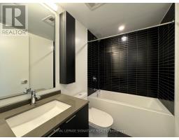 Kitchen - 1110 86 Dundas Street, Mississauga, ON L5A1W4 Photo 4