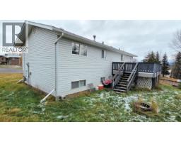 Kitchen - 2895 Pearson Road, Houston, BC V0J1Z0 Photo 3