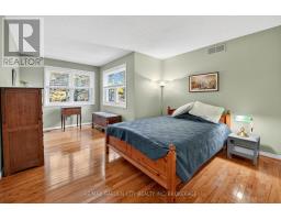 Dining room - 39 Orchard Parkway, Grimsby, ON L3M3B1 Photo 4