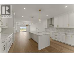 5pc Ensuite bath - 3148 Tullio Drive, Lasalle, ON N9H1H3 Photo 5