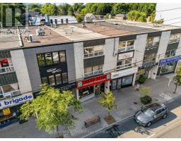 971 Eglinton Avenue W, Toronto, ON M6C2C4 Photo 4