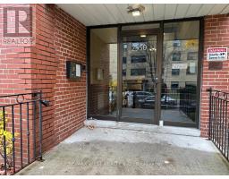 205 2550 Bathurst Street, Image 2