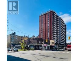 1747 1757 Eglinton Avenue W, Image 2