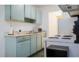 218 15020 North Bluff Road, White Rock, BC V4B5A4 Photo 4