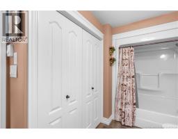 Living room/Dining room - 87 Syrah Court, Dieppe, NB E1A6A7 Photo 5