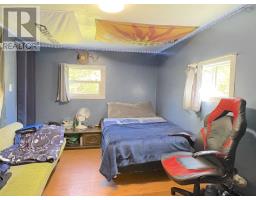 Living room - 186 Parr Street, Shelburne, NS B0T1W0 Photo 4