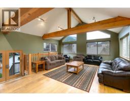 2 1447 Vine Road, Pemberton, BC V0N2L1 Photo 4