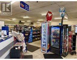 336 Wardrope Ave, Thunder Bay, ON P7G2H2 Photo 3