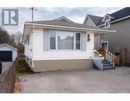Bathroom - 764 Obrien Street, North Bay, ON P1B5W7 Photo 2