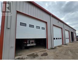 2200 Codlin Crescent, Toronto, ON M9W5K7 Photo 5