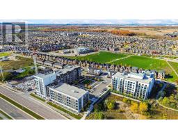Kitchen - 004 95 Dundas Street W, Oakville, ON L6M5N4 Photo 2