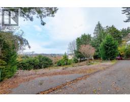 Lot A 24 Sylvan Lane, Oak Bay, BC V8S2K8 Photo 5