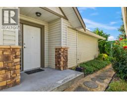 Kitchen - 1188 Houghton Road Unit 104, Kelowna, BC V1X2C9 Photo 4